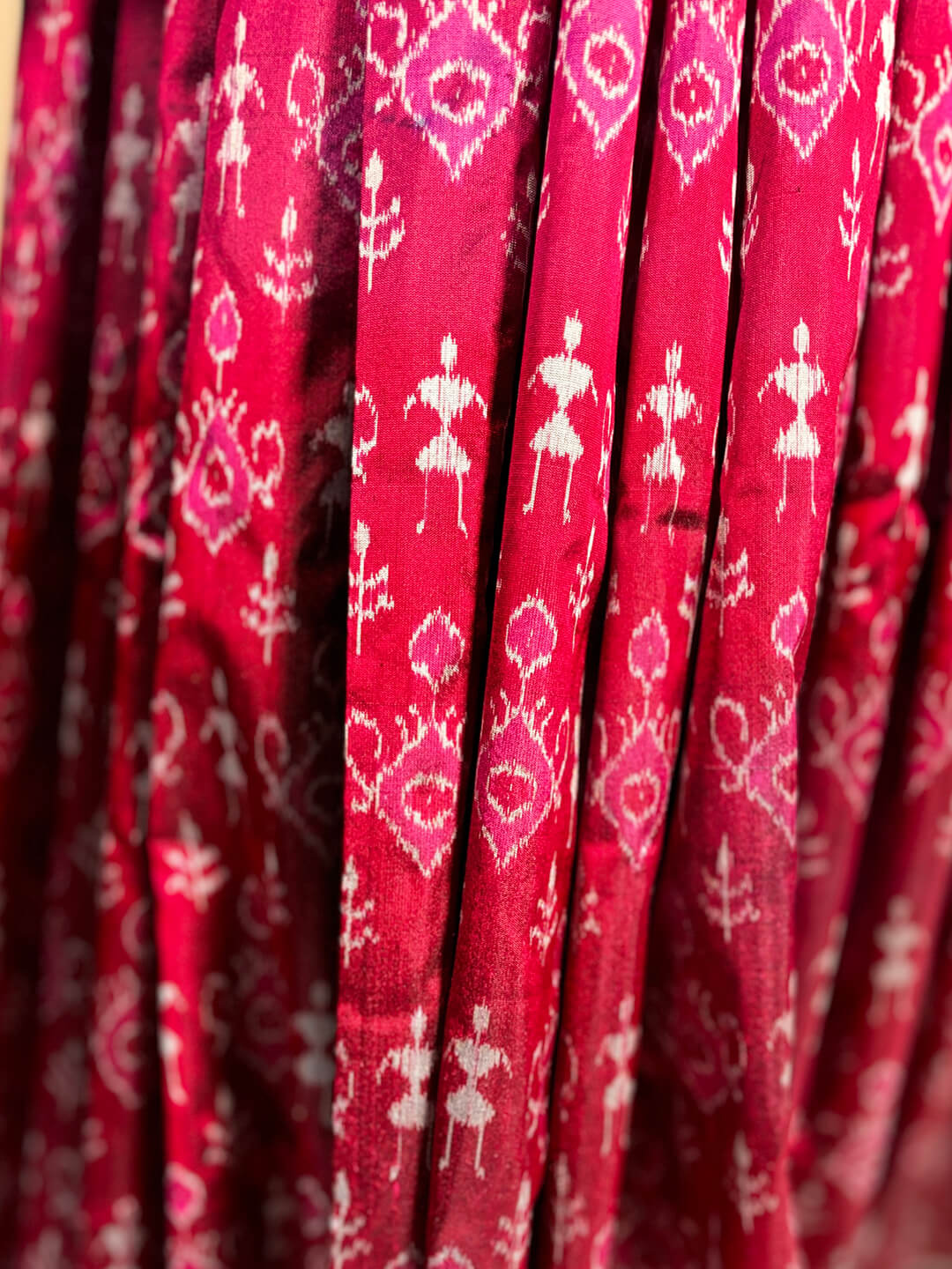 DEEP PINK AND GREEN SAMBALPURI PATA SAREE