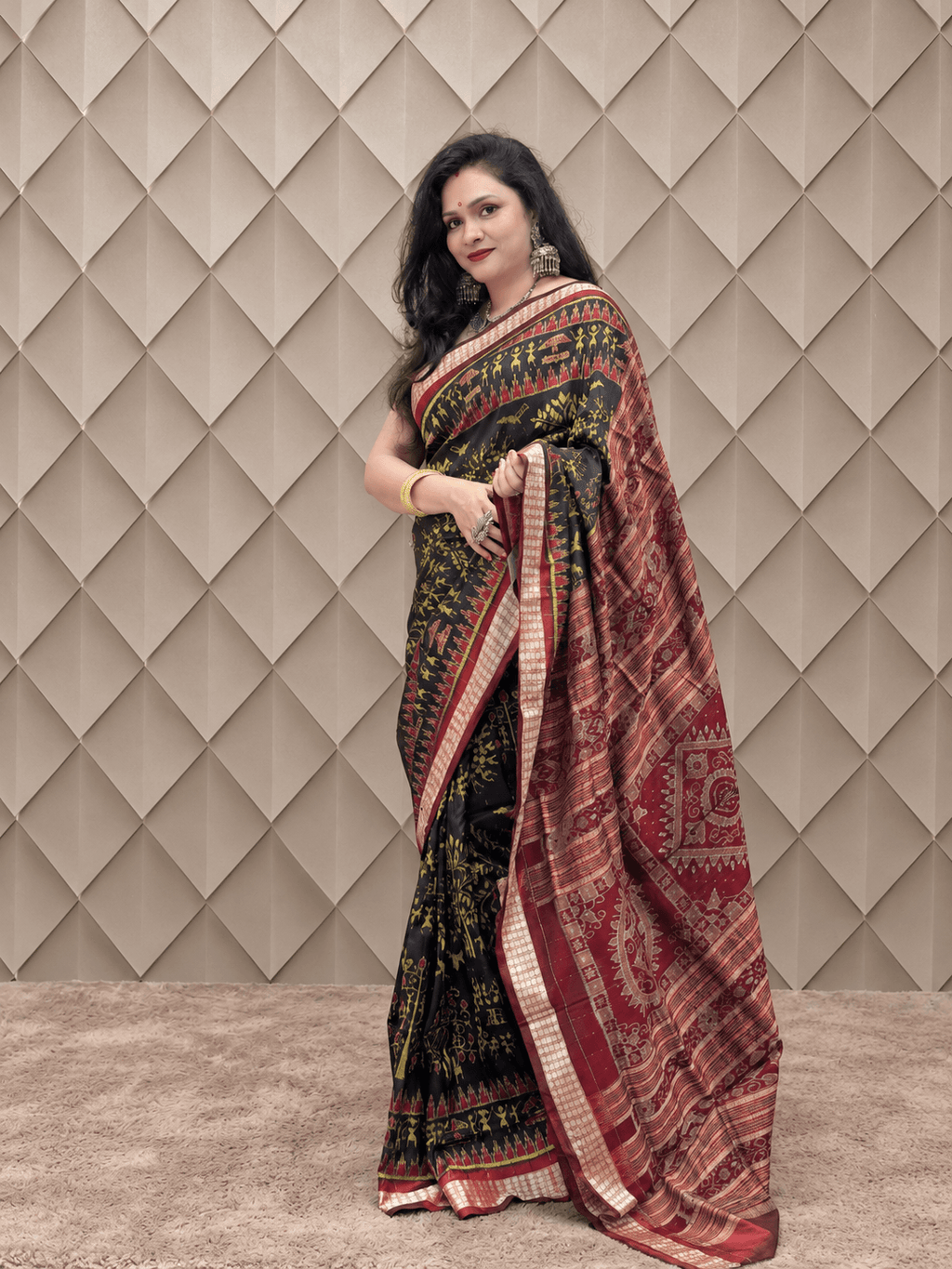 Black With Neon Green Floral Handweaved Sambalpuri Silk Saree