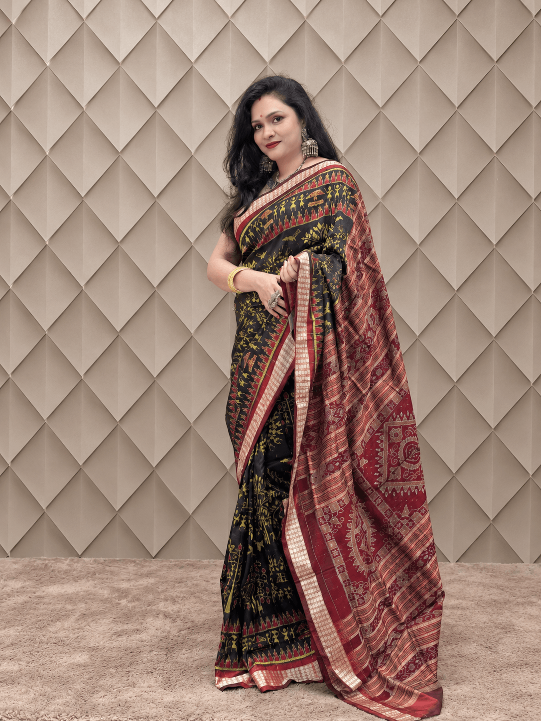 Black With Neon Green Floral Handweaved Sambalpuri Silk Saree