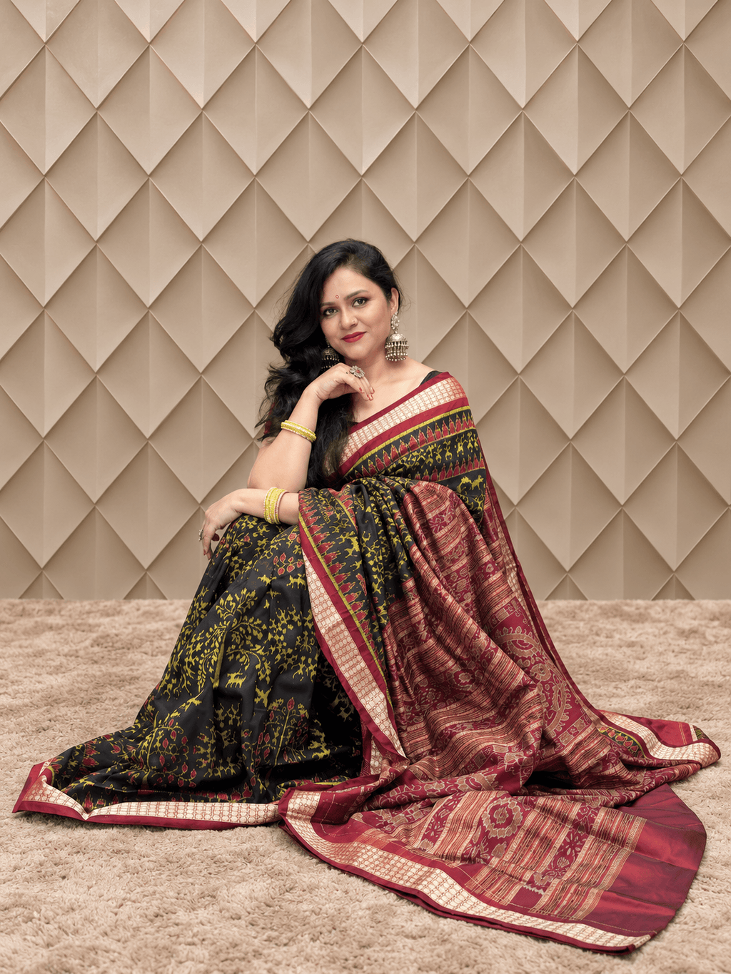 Black With Neon Green Floral Handweaved Sambalpuri Silk Saree