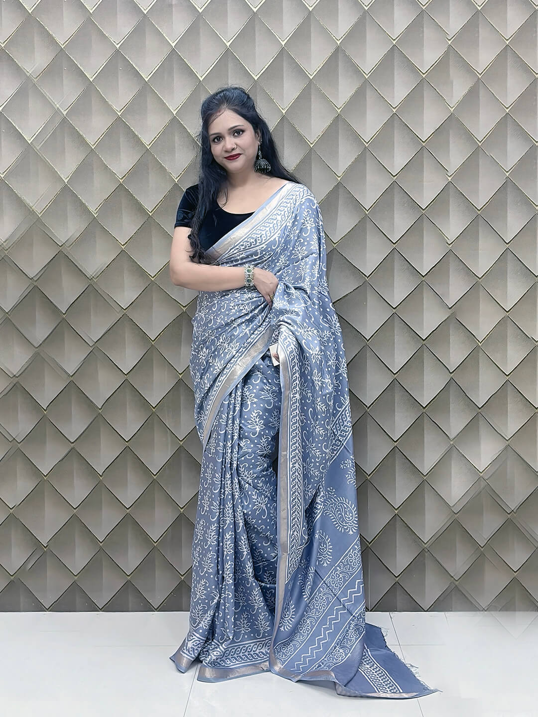 Silver Grey Crepe Silk Saree with White Tribal Print & Silver Zari Border