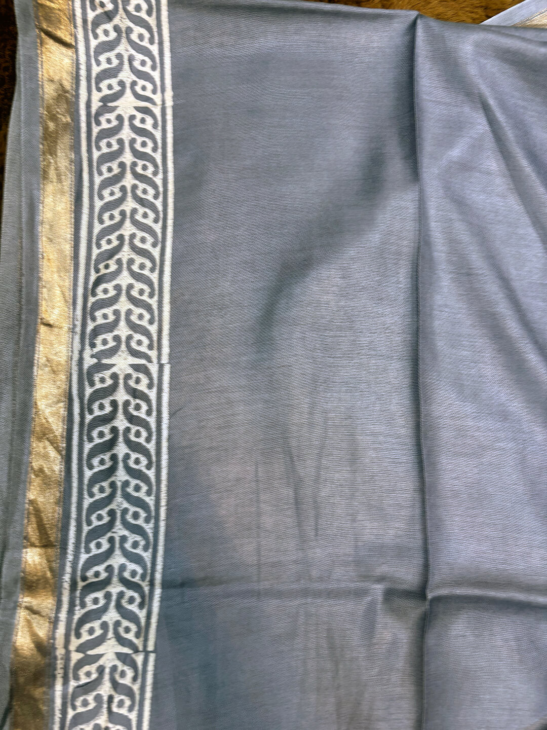 Silver Grey Crepe Silk Saree with White Tribal Print & Silver Zari Border