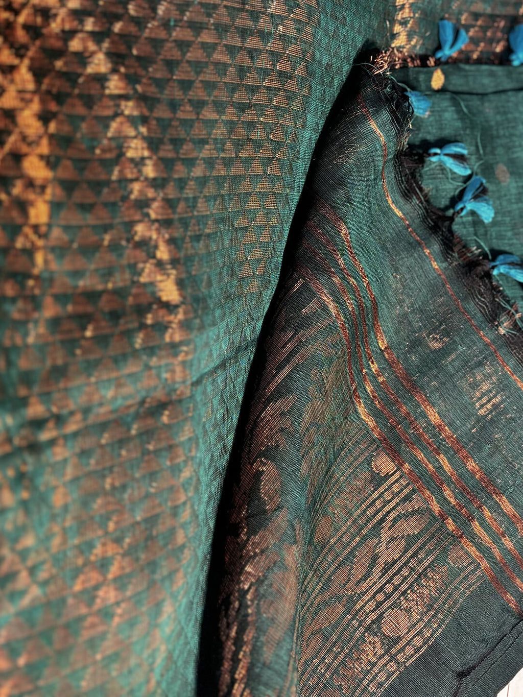 EMERALD GREEN ZARI LINEN SAREE