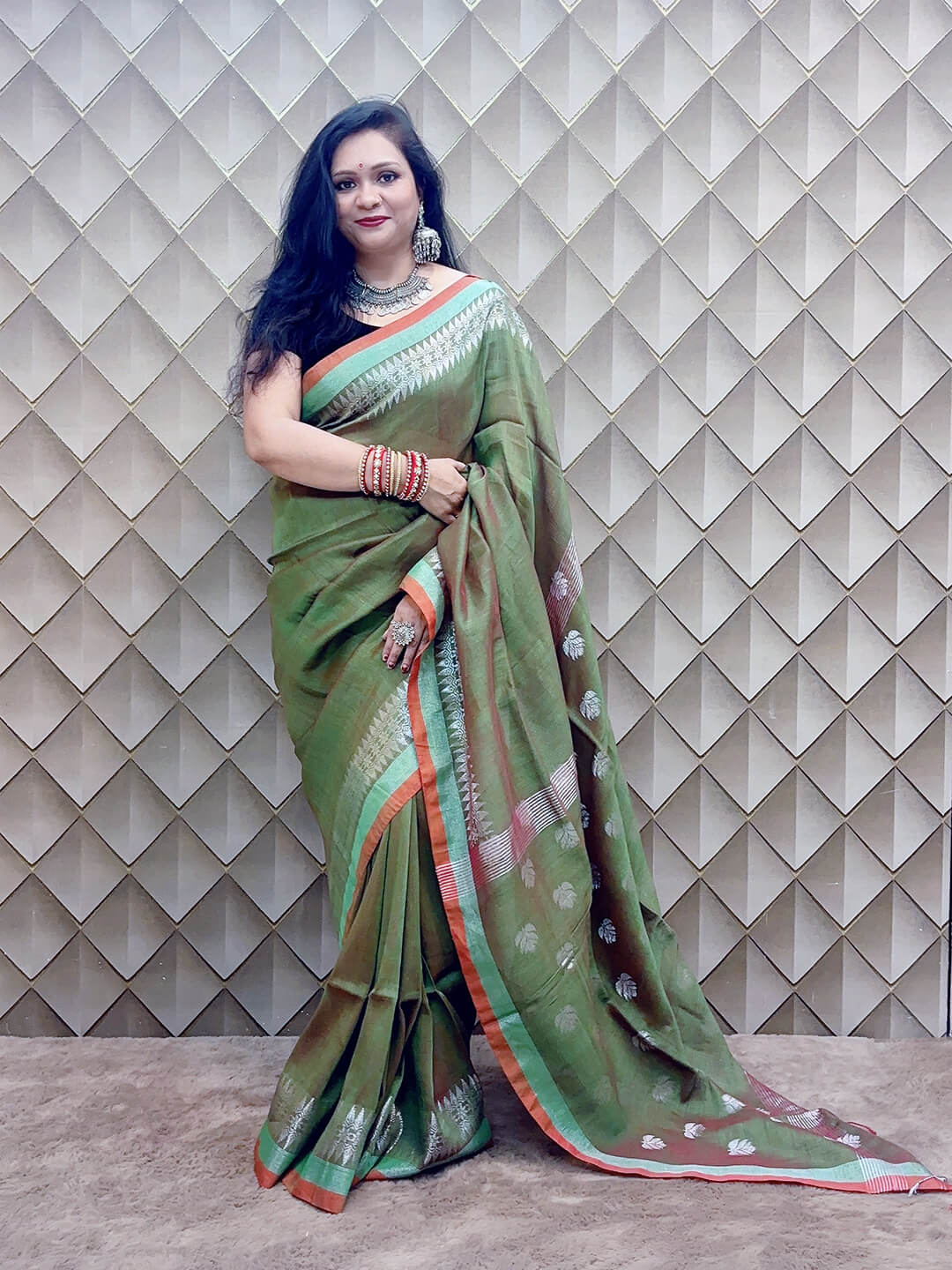 OLIVE GREEN AND SILVER LENIN SAREE