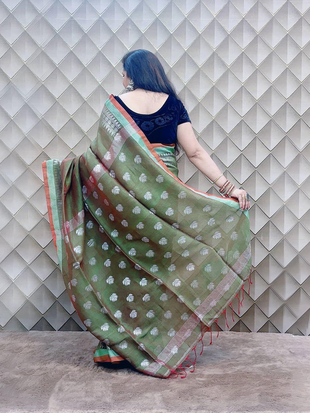 OLIVE GREEN AND SILVER LENIN SAREE