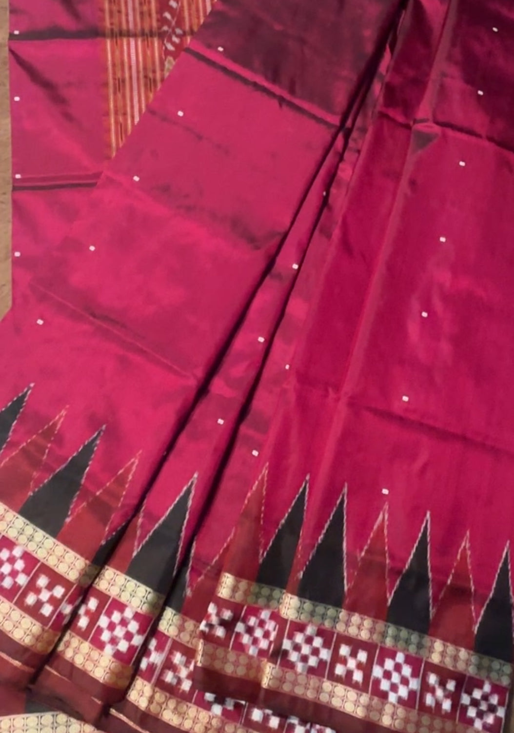 DARK FUSHSIYA SAMBALPURI PATA SAREE