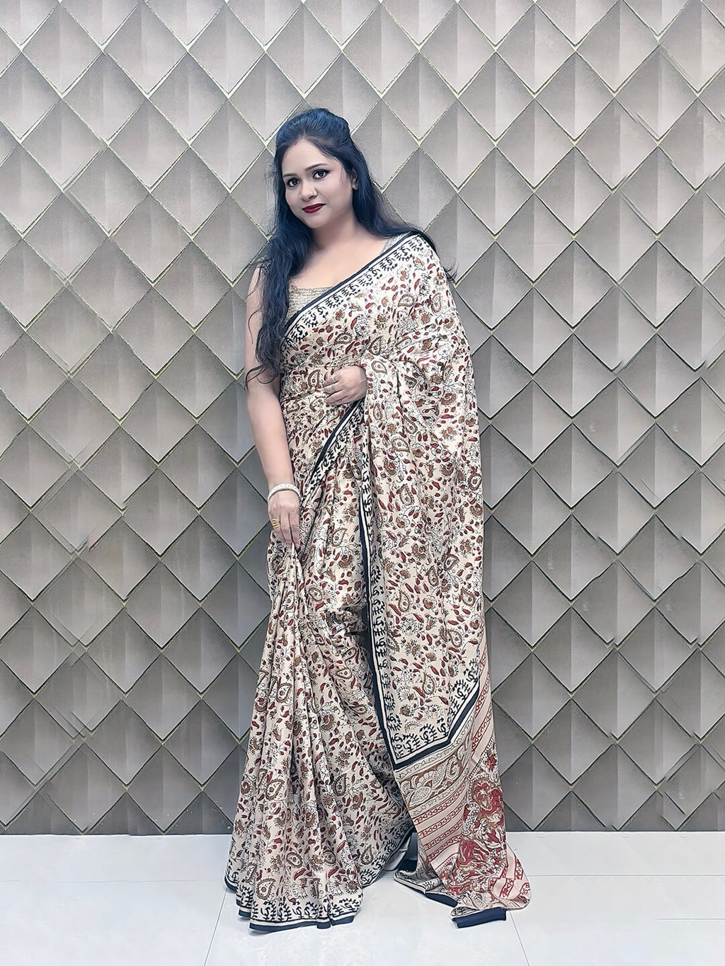 LEHERIKA CREAME BAGRU PRINTED CREPE SILK SAREE
