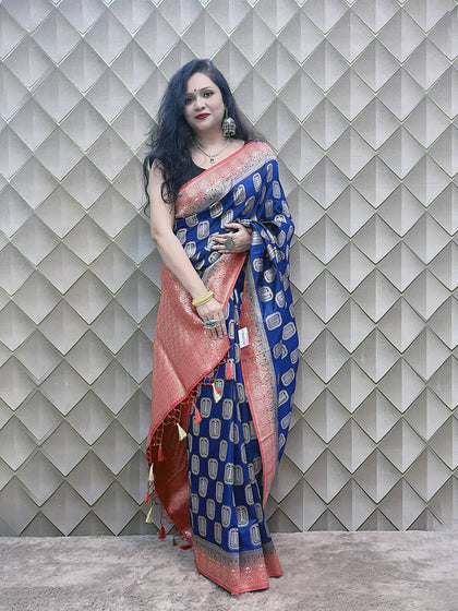 Navy Blue Kanjeevaram Silk Saree with Intricate Motifs & Pallu