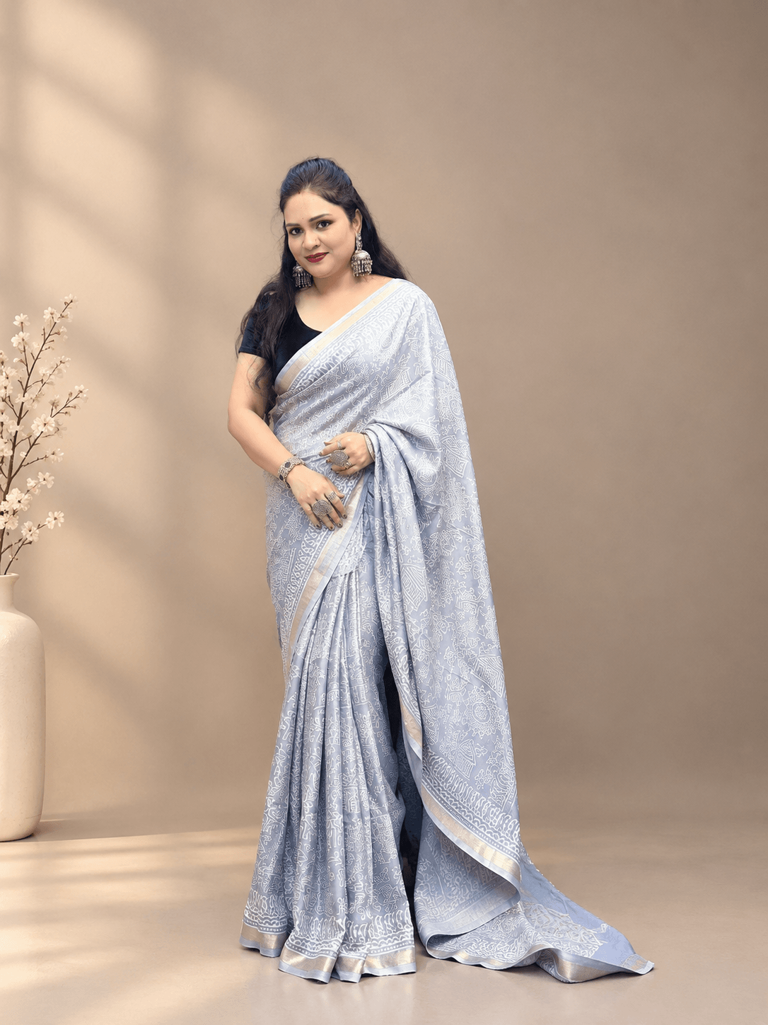 Silver Grey Crepe Silk Saree with Floral & Geometric Motifs and Zari Border