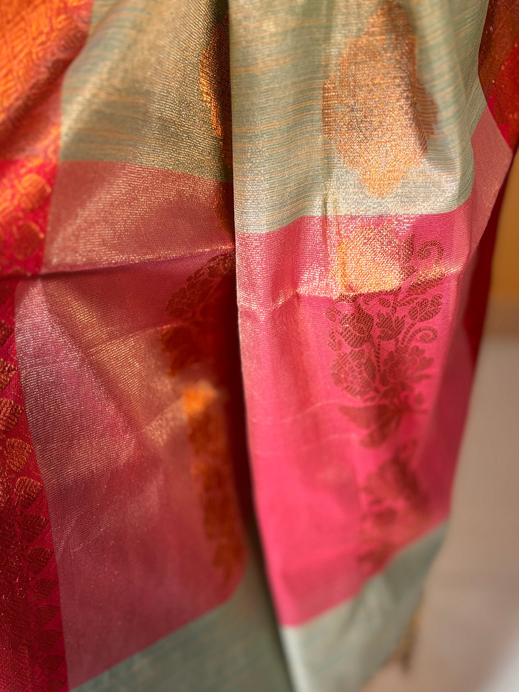 NOOR LIGHT DUAL GREEN BLUE TISSUE SAREE
