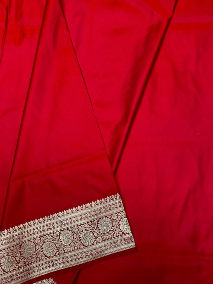 Lalima Zariya – Red Banarsi Silk Saree with Golden Zari Work
