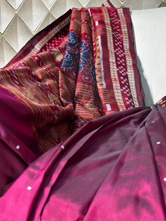 DARK FUSHSIYA SAMBALPURI PATA SAREE