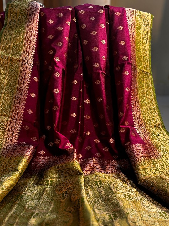 DEEP VIOLET AND GREEN SILK SAREE