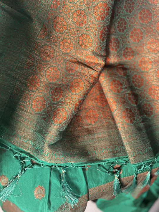 PINE GREEN BALACHURI SILK SAREE