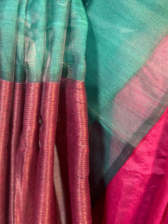 MATKA MASLIN HANDWOVEN SAREE