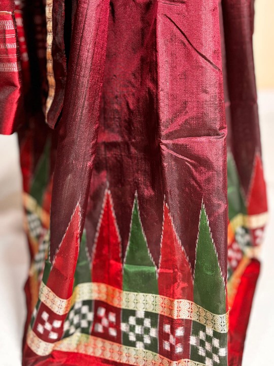 DEEP BROWN AND MAROON PASAPALI PATA SAMBALPURI SAREE