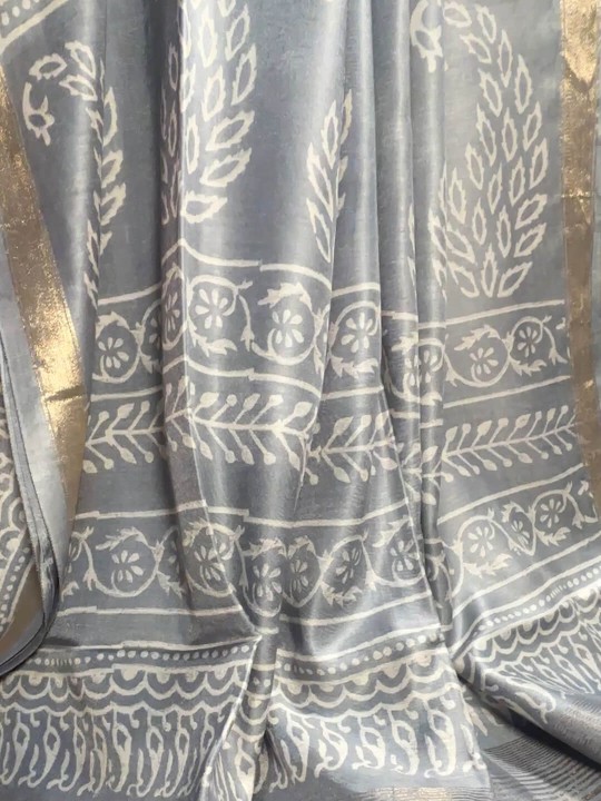 SILVER GREY CREPE SILK FLORAL PRINT SAREE