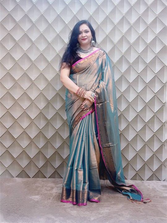 METALLIC SHEEN GREEN WITH GOLDEN BORDER TISSUE SAREE