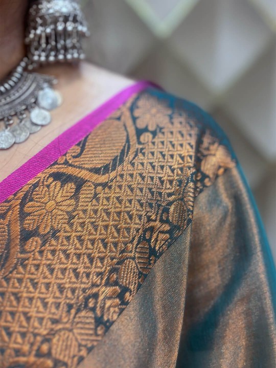 METALLIC SHEEN GREEN WITH GOLDEN BORDER TISSUE SAREE