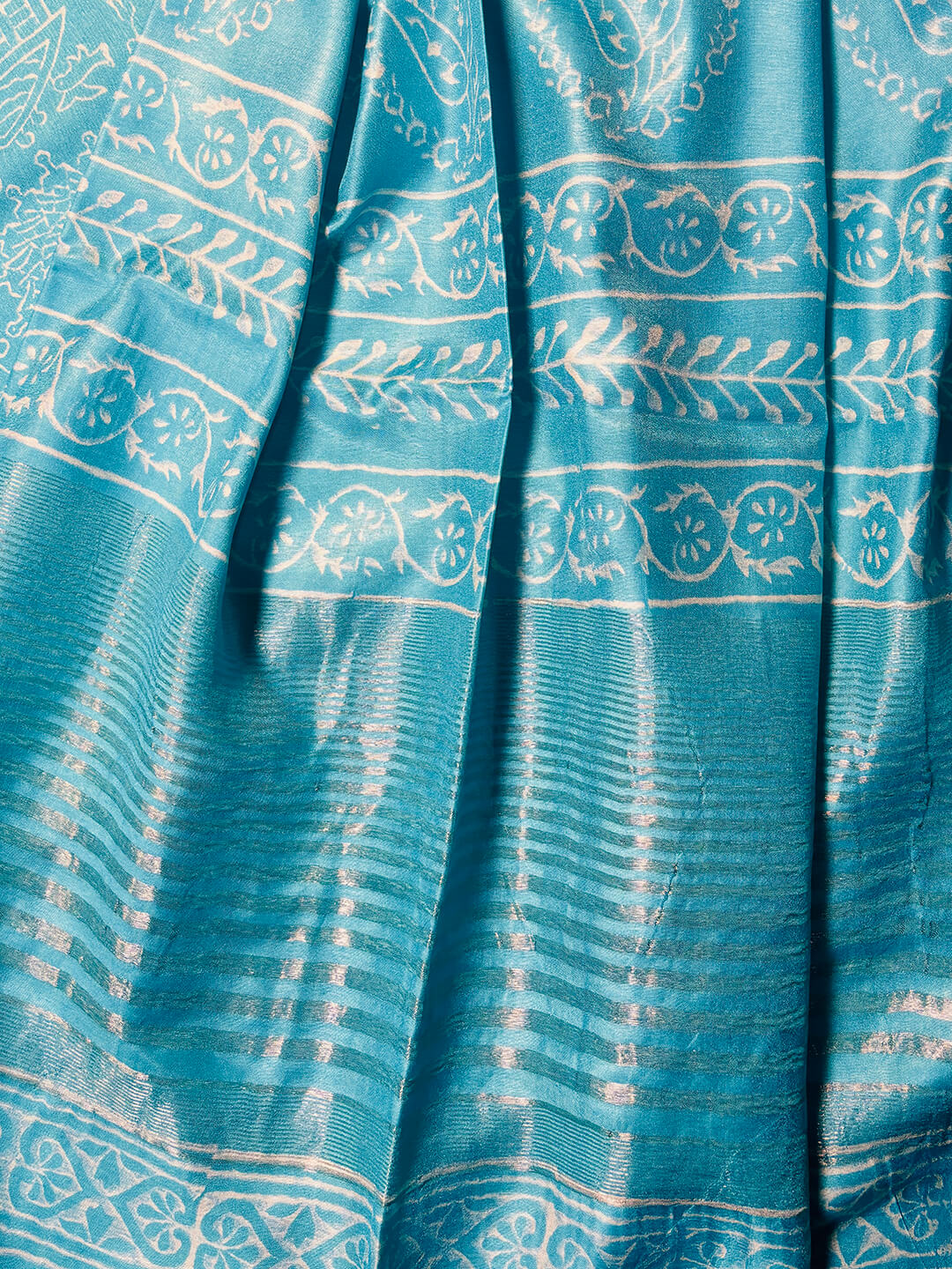 LIGHT BLUE TRIBAL PRINT CREPE SILK SAREE