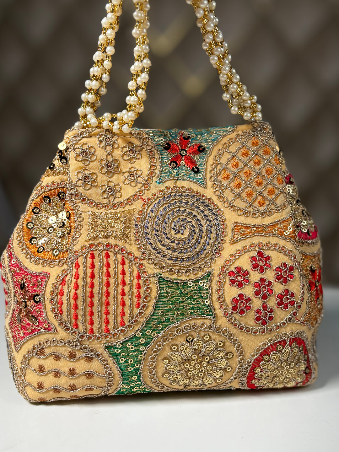 SALONA GOLDEN MOTI POTLI BAG